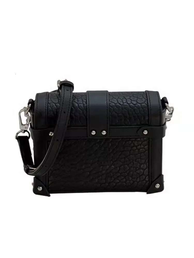 Spring Summer New Chain Fashion Small Box Bag Hasp Sheepskin Genuine Leather Single Shoulder Casual Crossbody Bags