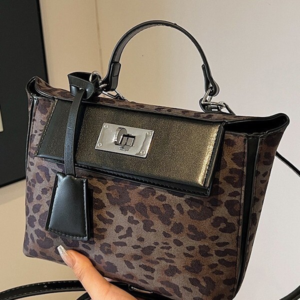Leopard Print Handbag Large Capacity Niche Versatile Single Shoulder Tote For Women Diagonal Cross Bag