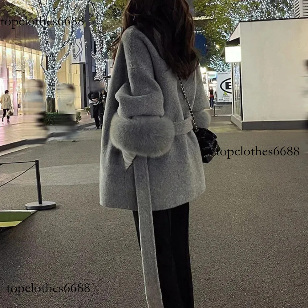 High End Double-Sided Strapping Real Wool Coat Women's Removable Cuffs Fox Fur Temperament Cashmere Short Jacket