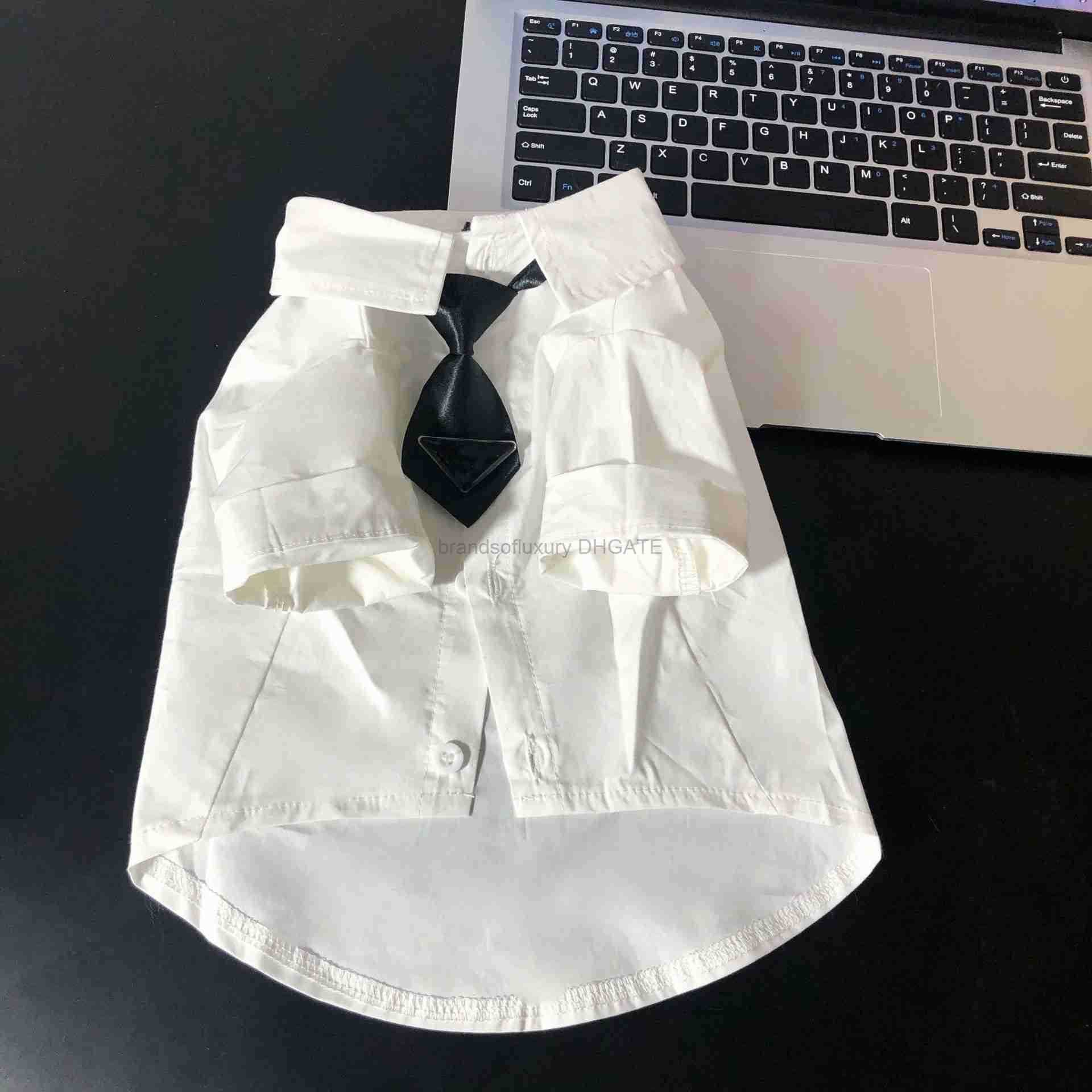 PS-024 Dog clothes accessories Teddy Schnauzer Chai Dog corgi Pet Tide Inverted Triangle Tie Pet accessories