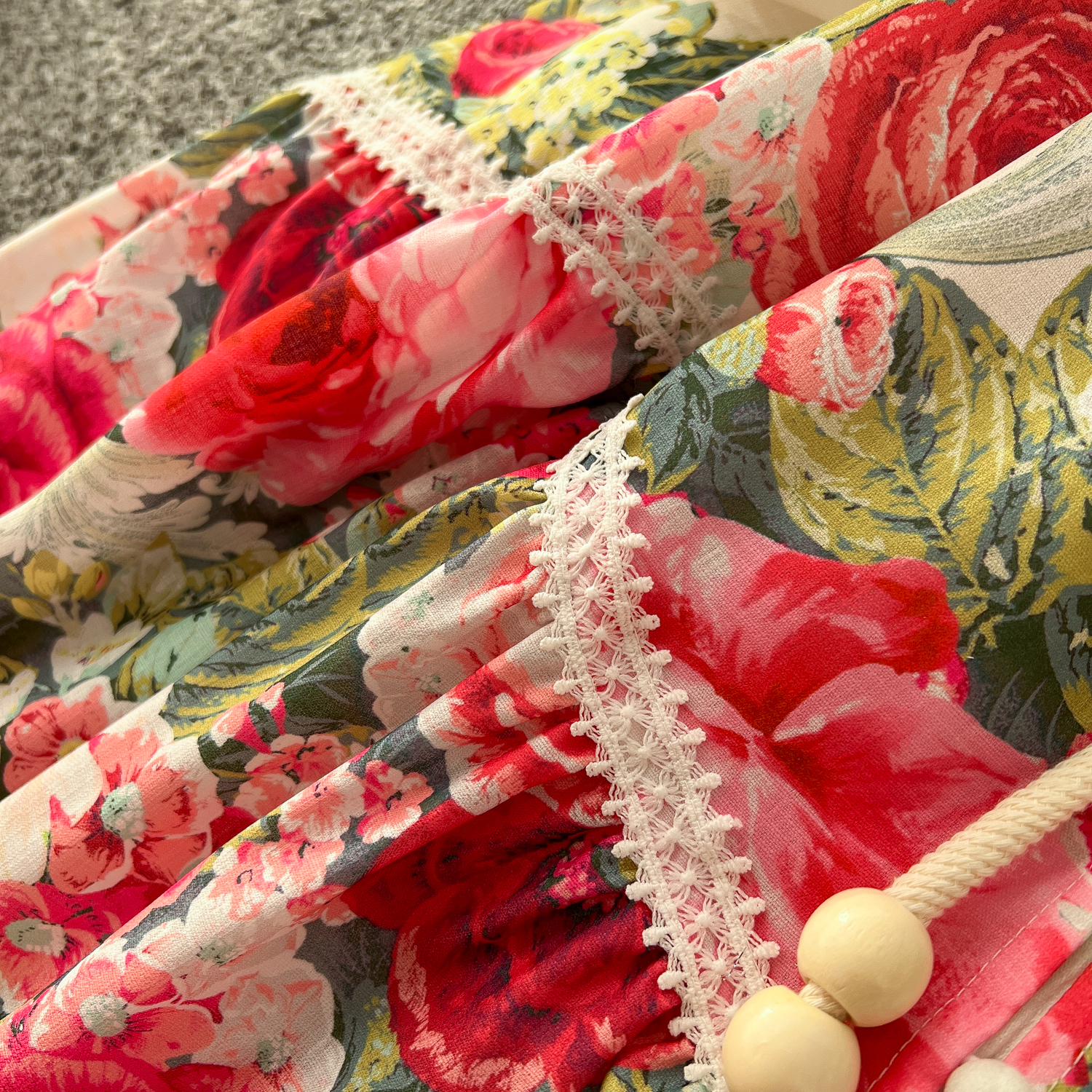 Basic Casual Dresses Spring Holiday Gorgeous Flower Linen Dress Women's V-Neck Hollow Out Lace Long Lantern Sleeve Floral Print Belt Maxi Vestido