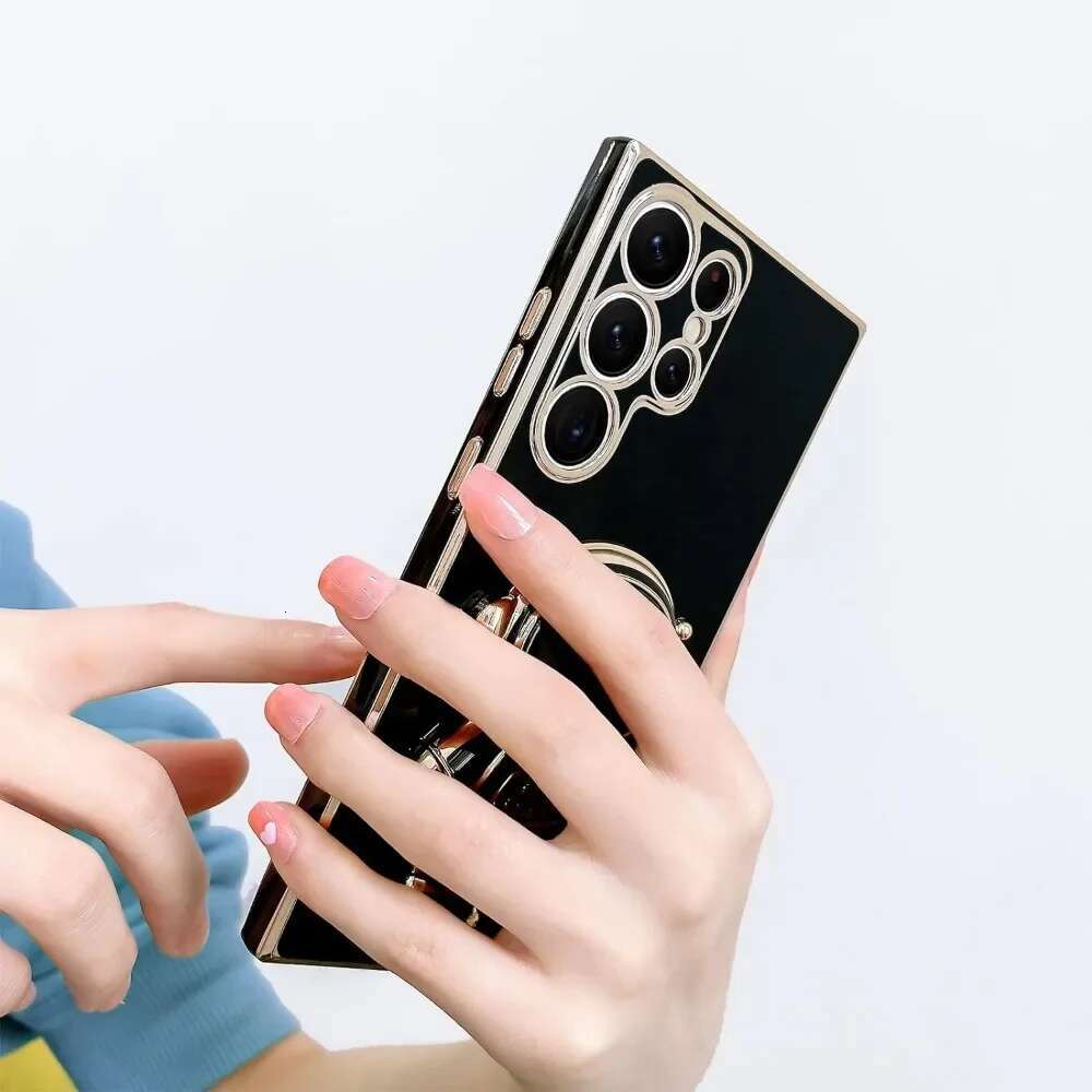 Astronaut Stand case for Samsung Galaxy S21 S22 S23 S24 S25 FE Ultra Plus Slim Fit Soft Shockproof Electroplated Cover