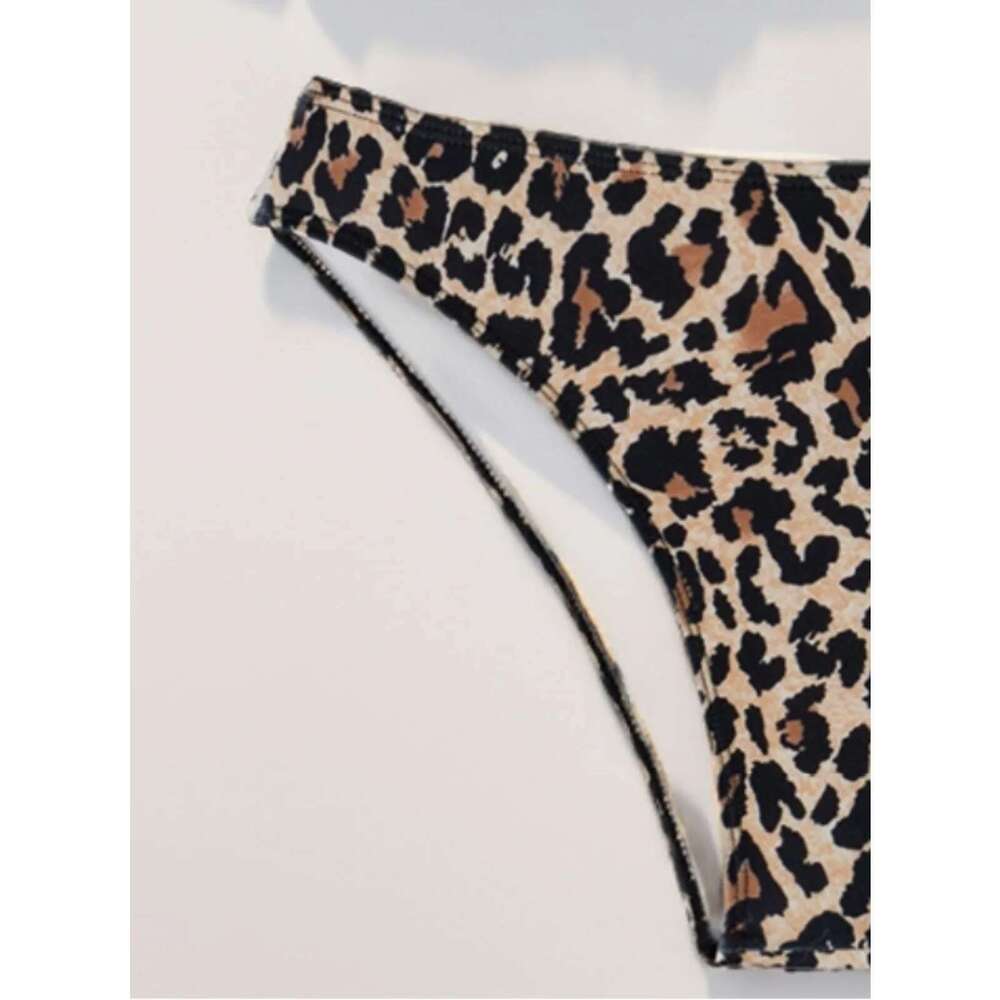 Sexy Leopard Print 2-piece Women's Swimsuit 2024 New Triangle Bra Halter Backless Bikini Set Suspender V-neck Beach Swimwear