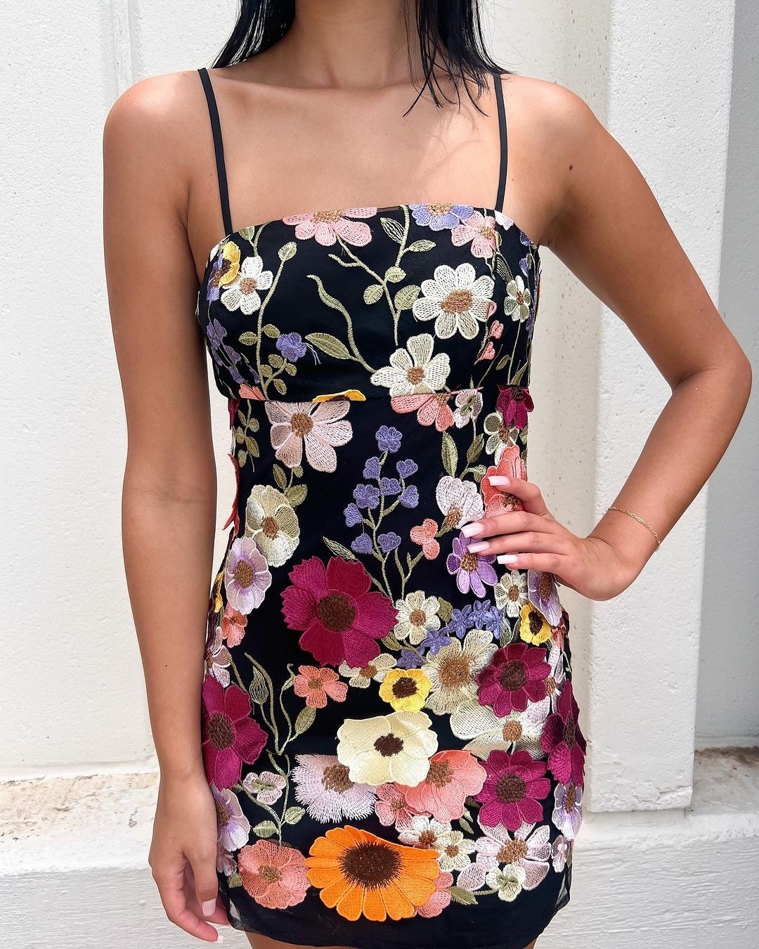 Spring 2025 New Style Elegant Three-dimensional Flower Mesh Splicing Heavy Embroidery Suspender Dress Short Skirt