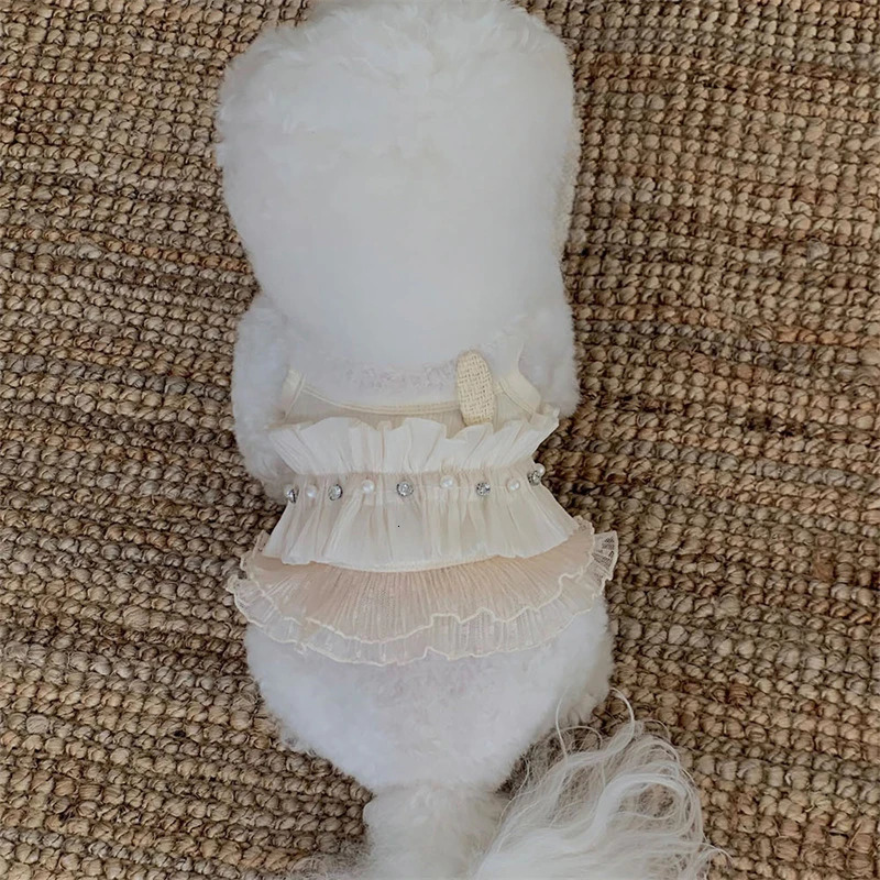 Pet Lace Vest for Spring and Summer Cat Pleated Mesh Princess Dress Wedding Dress Cute Bow Headpiece Dog Shirt Puppy Clothes 250402