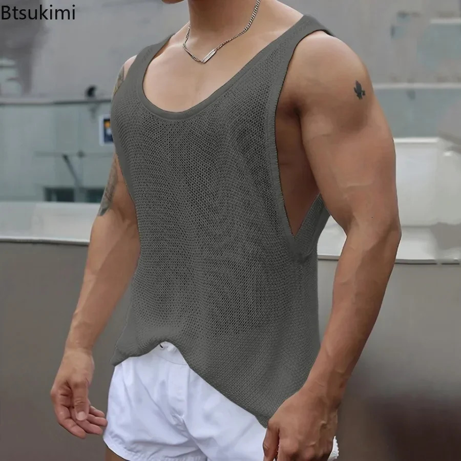 mens summer knitted vest fashion O-neck sleeveless knitted top mens casual loose hollow vest mens clothing 250403