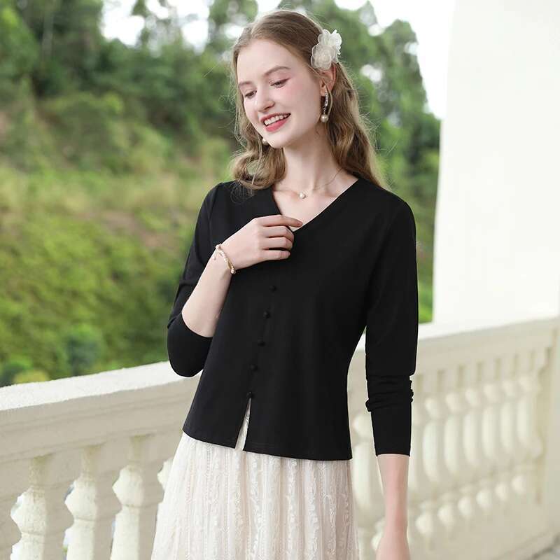 V-Neck Women T-Shirts New Chinese Cotton Long Sleeve Base Top Autumn Interior Knit Casual Blouses