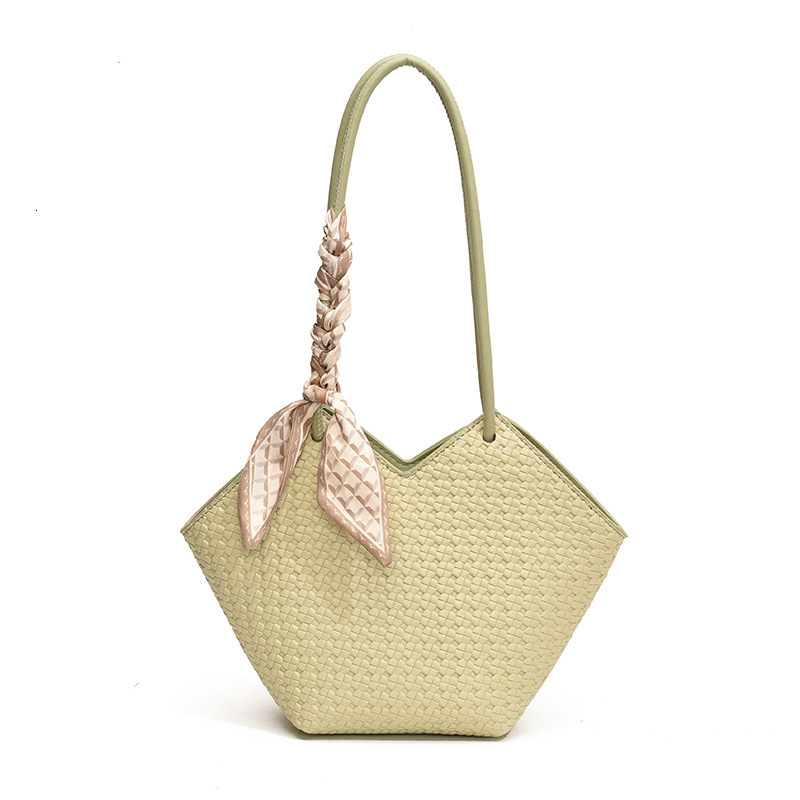 2025S Designer Women S Bag Large Capacity Crossbody Women In The New Summer Of With A High End Feel For Commuting To Work Single Shoulder Heart Shaped