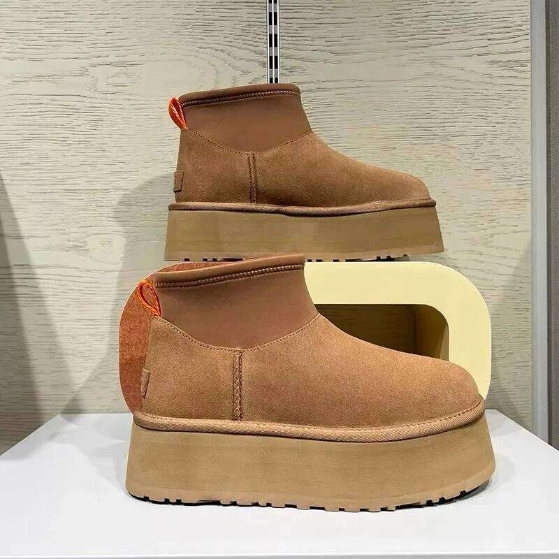 2025 Women's Winter Thick Bottom Heightening Mini Short Fur Leather Snow Boots Round Toe TPR Shoe Heel Other Pattern Solid Color