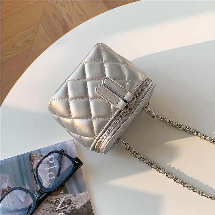 Famous designer women Bag female niche single shoulder crossbody dia lattice chain mouth red envelope fashion mini box bag