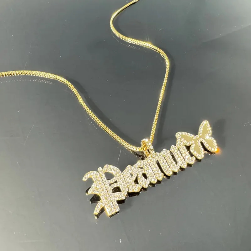 DHQH Customized Name Diamond Necklace Personalized Letter Shining Ancient English Pendant Jewelry 251105