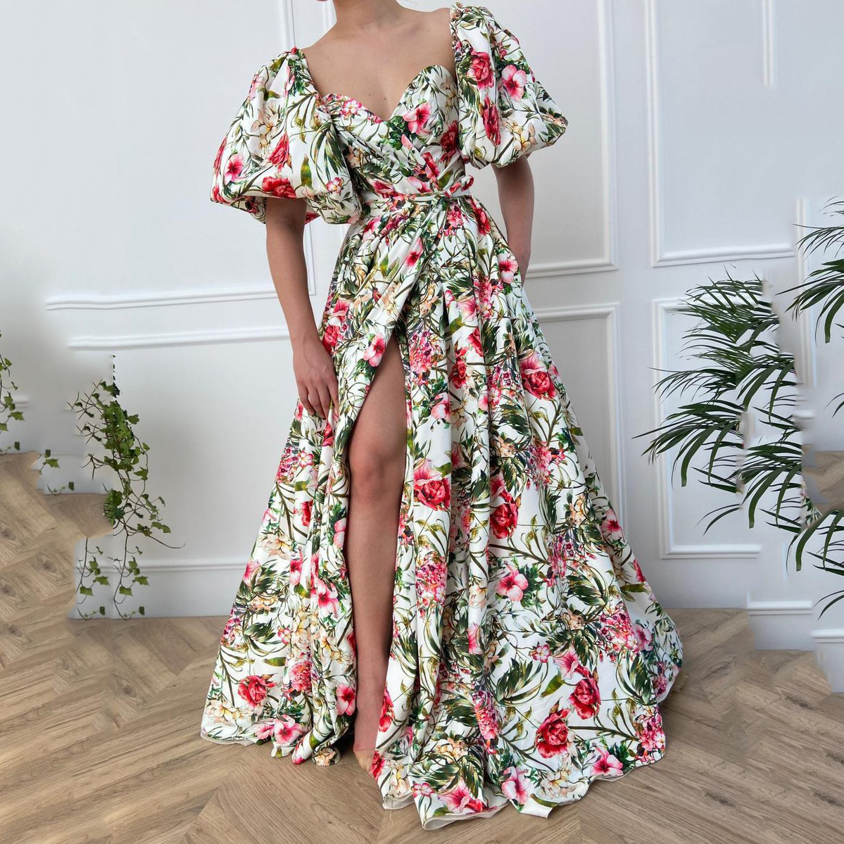 2025 Womens New V-neck Chiffon Printed High Waisted Slimming Dress with Large Swing Socialite Short Sleeved Dress