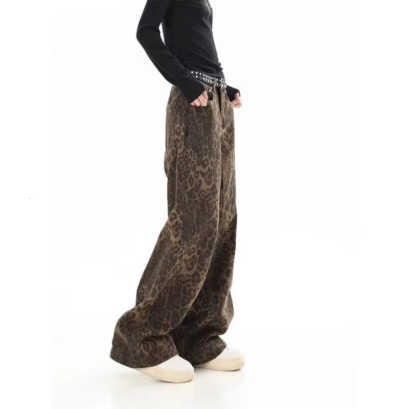 American vintage leopard print jeans female autumn winter n sense small straight tube overalls casual pants Z260313