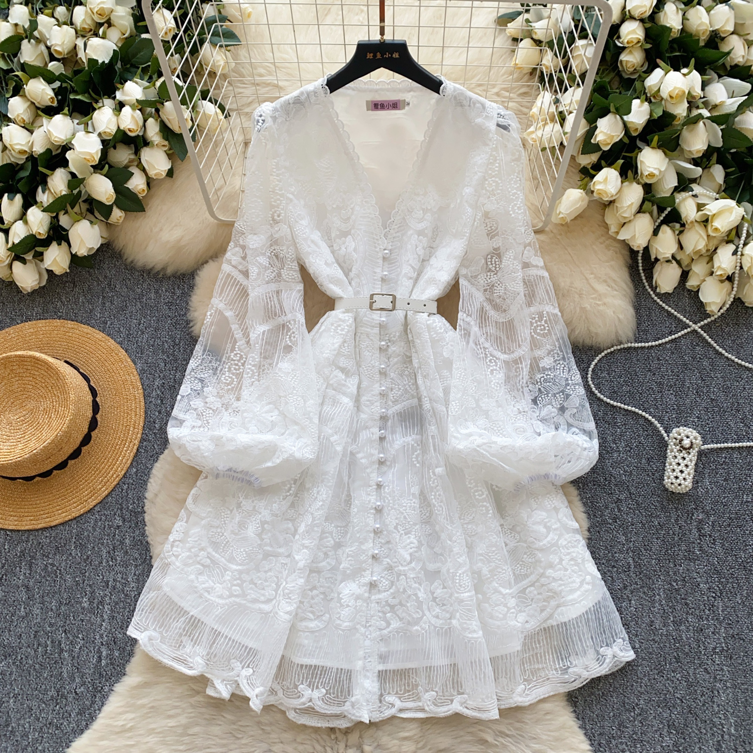 Casual Dresses Luxury Women French White Lace Dress 2025 Summer Embroidery Flower Mesh Stitching Pearl Buttons Belt Mini Party Vestidos