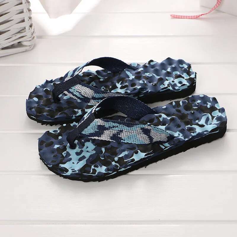 2025 Summer New Women's Casual Massage Durable Flip Cover Designer Fashion Beach Sandals Flat Shoes Room Slippers