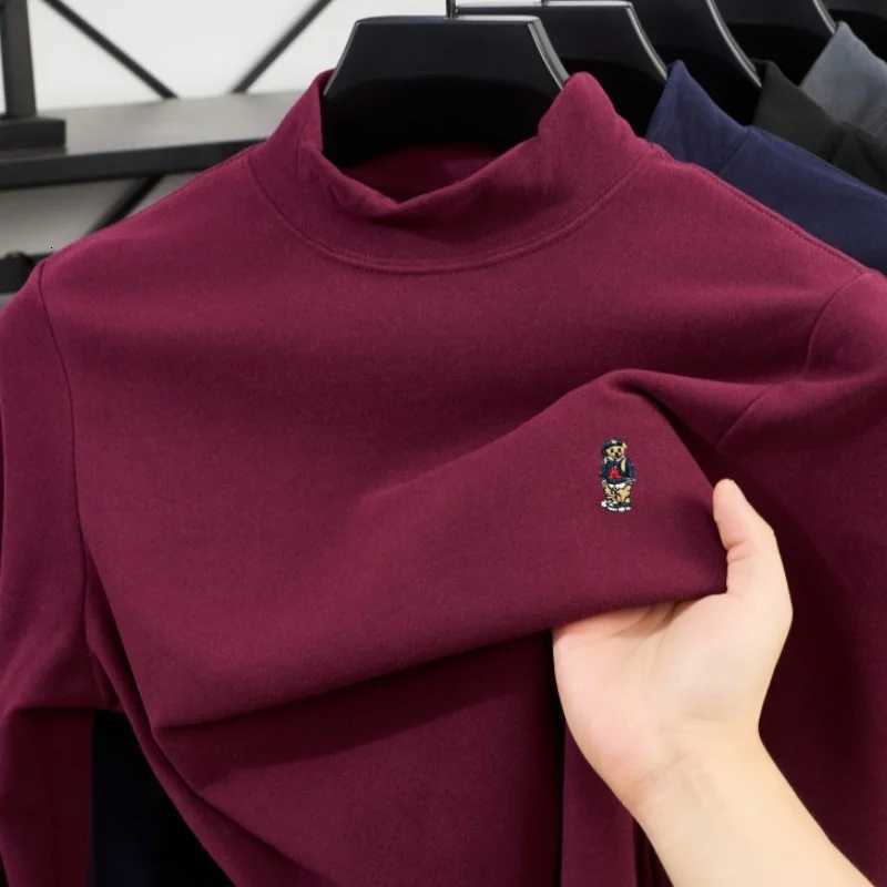 2025 Mens New Comfortable Warm and Velvet Long Sleeve Top Autumn/Winter Original Teddy Bear Embroidery Design Round Neck Hoodie W251106