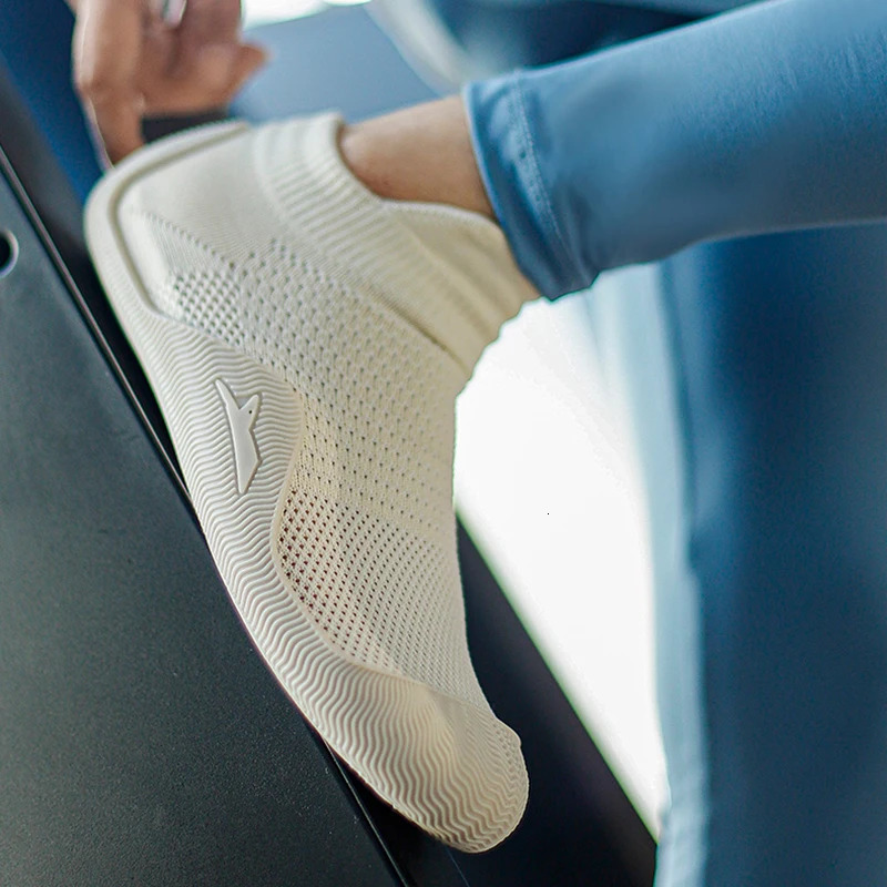 Gallon Shark Barefoot Shoes Socks Shoes Beach Shoes Fitness Shoes Yoga Shoes Driving Shoes Sports Shoes Thin Soles Casual Shoes 250402