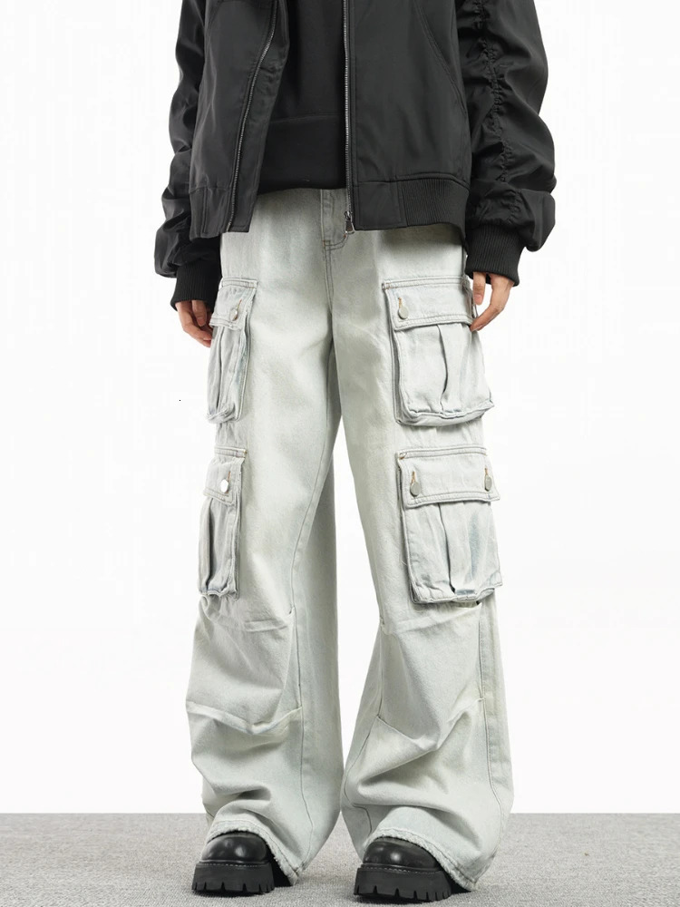 Mens Multi Pocket Cargo Jeans Pocket Straight Classic Light Blue Denim Pants Street Clothing Hip Hop Street Mens Trousers 250402