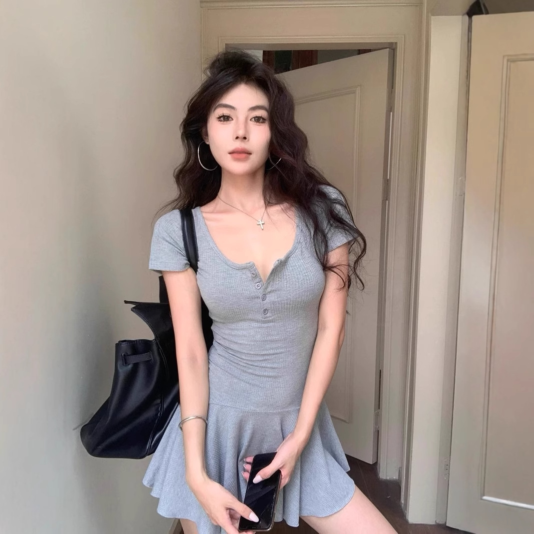 S22 New Grey Slim Short Sleeve Dress Women Summer Waist Pleated Skirt Sexy Slim Skirt