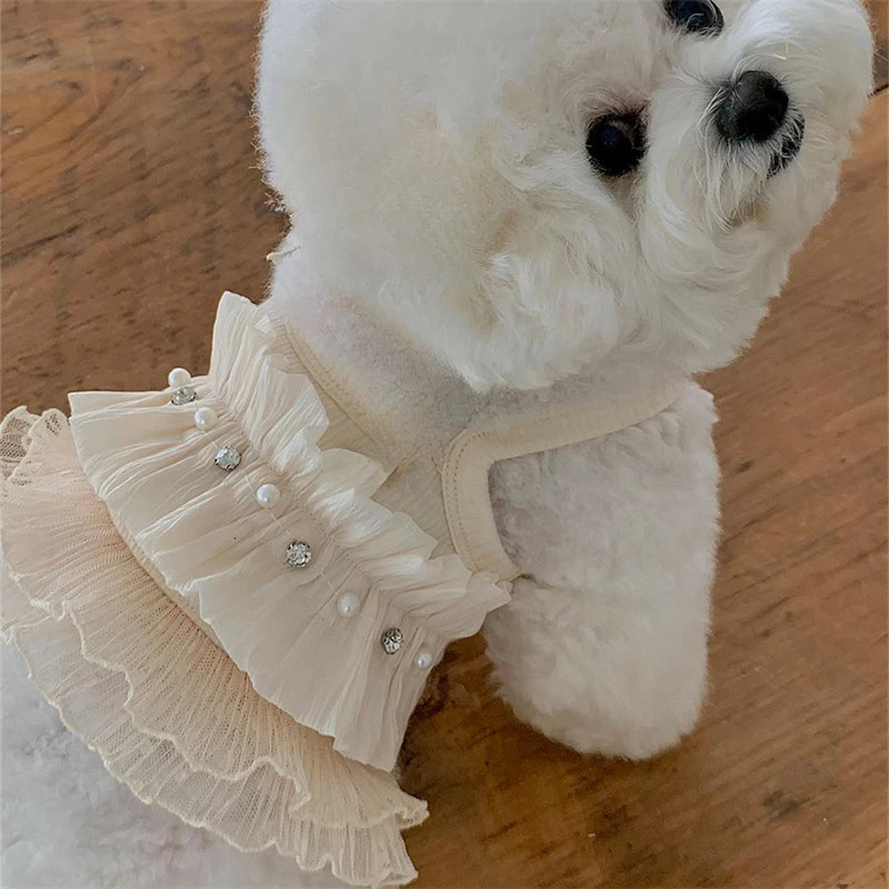 Pet Lace Vest for Spring and Summer Cat Pleated Mesh Princess Dress Wedding Dress Cute Bow Headpiece Dog Shirt Puppy Clothes 250402