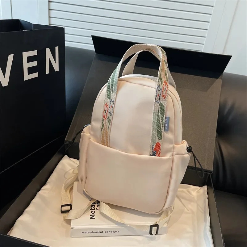 Fashion Trend Nylon Zipper Backpack Selling High Quality Exquisite Large Capacity Commuting School Bag Versatile Style 250402