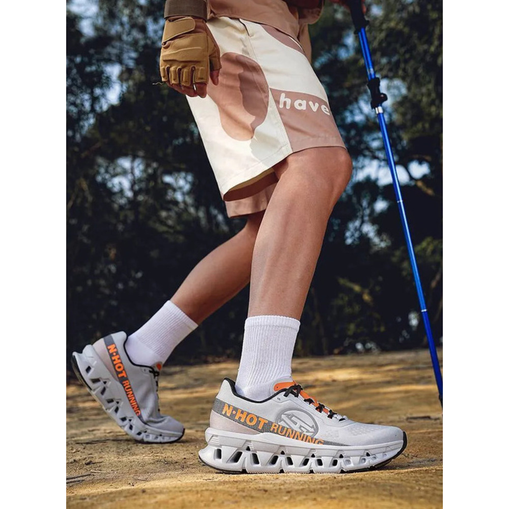 Men's Sports Shoes Spring Summer Breathable Hiking Running Shoes Thick Sole Height Increasing Shock Absorption Lightweight Soft Sole Shoes Men 