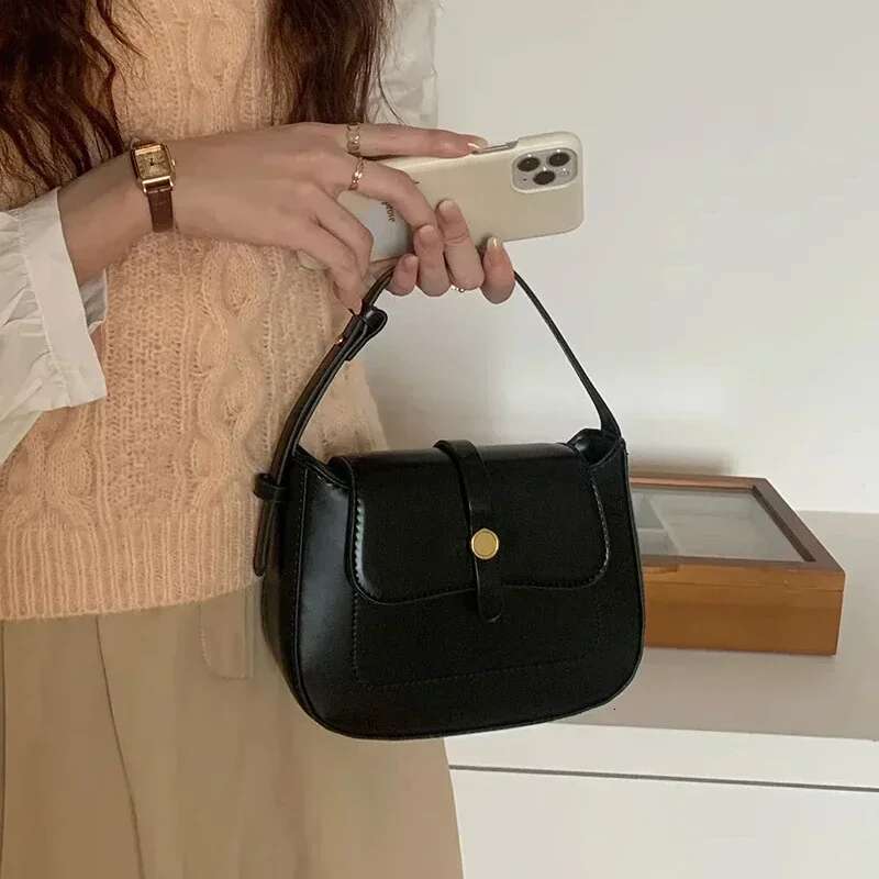 2025 Korea Style Niche New Retro Women's Bag Elegant All-Match Small Handbags Trendy Shoulder Underarm Hobo Designer Bags