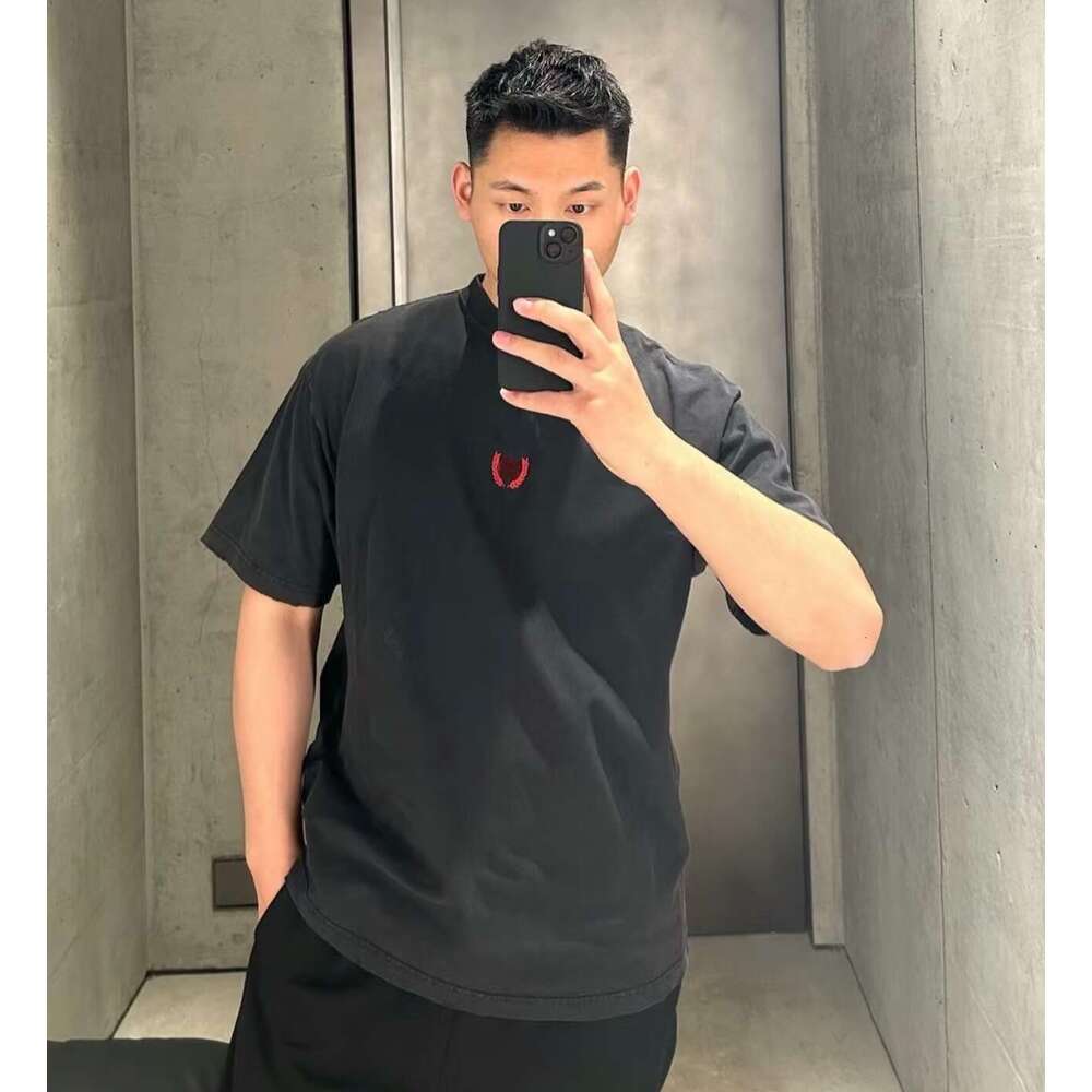 Letter Embroidery Casual Short Sleeved Men's And Women's High Street Retro Distressed Worn-Out Trendy T-Shirt