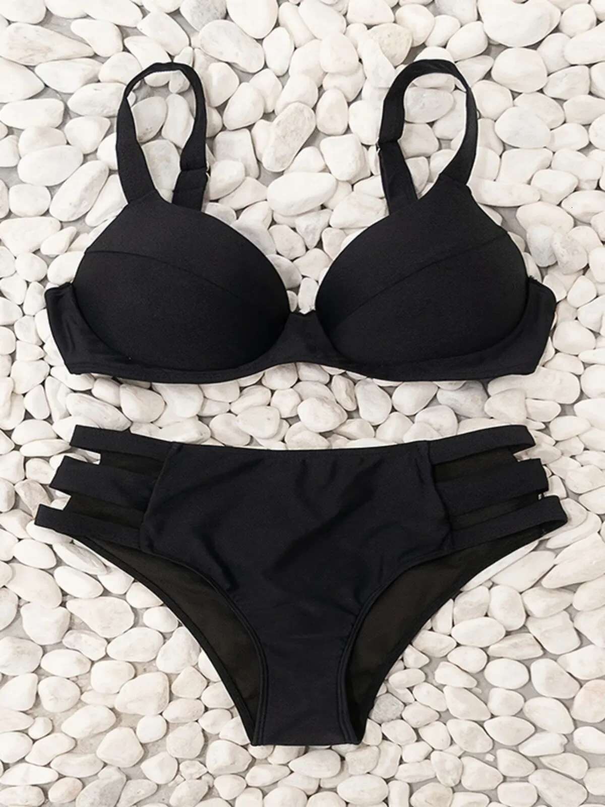 Dongdumaoyi Solid Color Black Two Piece Swimsuit For Women Sexy Underwire V Neck Suspender Backless Bikini Set High Waist Beach Swimwear