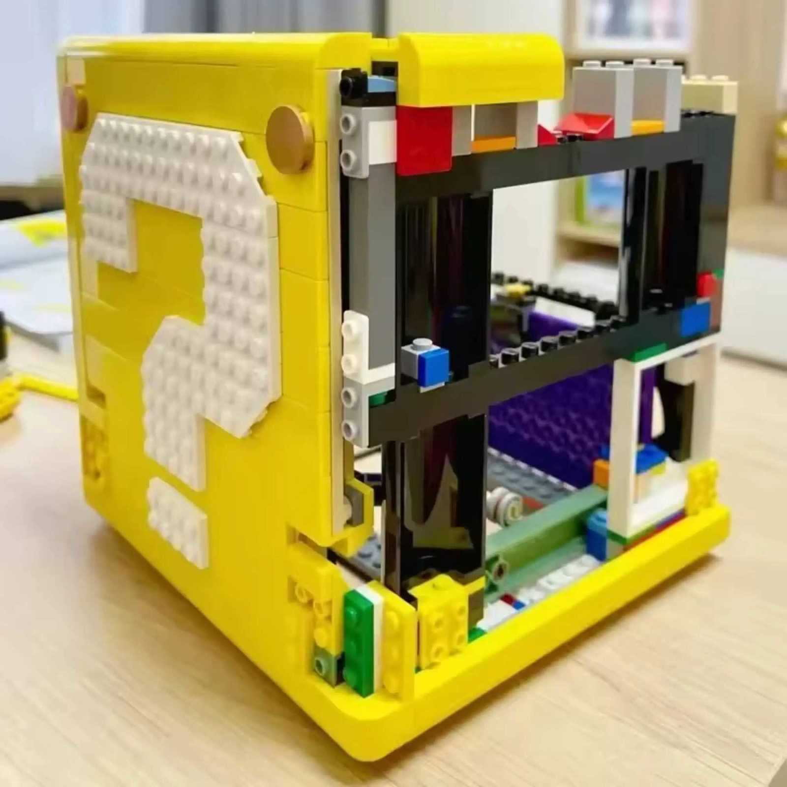 2025 NEW 2064PCS Super Marioed 64 Question Mark Box Building Bricks Home Decoration Crafts Small Ornaments for Christmas Gifts Y251107