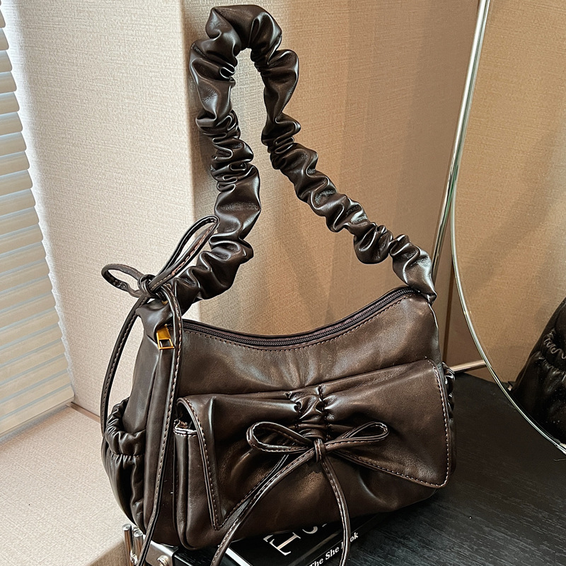 2025S Designer Women S Bag Pleated Armpit Women S New Fashionable Commuting Shoulder Bag High End Sense Niche Bow Crossbody Bag