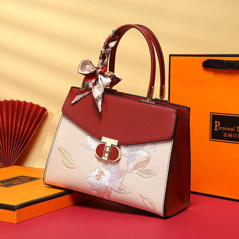 Designer Bag For Mothers Wedding Simple And Elegant New Women S Middle Aged Ladies Handbag Crossbody