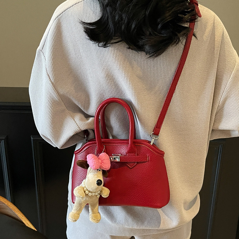 2025S Designer Women S Bag Texture Kelly Fashion Handheld New Women S Spring Summer Stylish Single Shoulder Minimalist Crossbody Bag