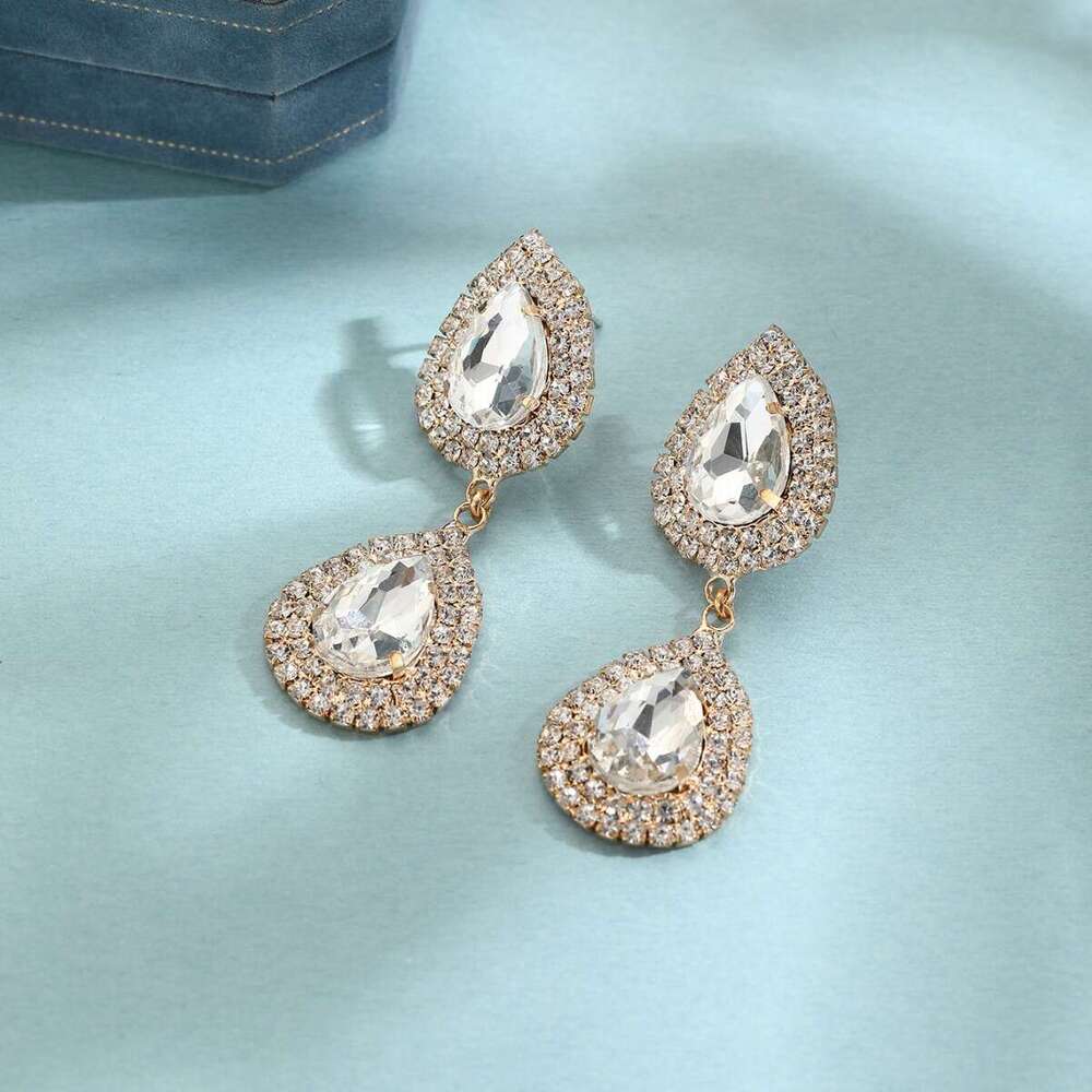 Water shaped welded hot ear pins, copper claw chains, earrings, daytime running water droplet glass earrings