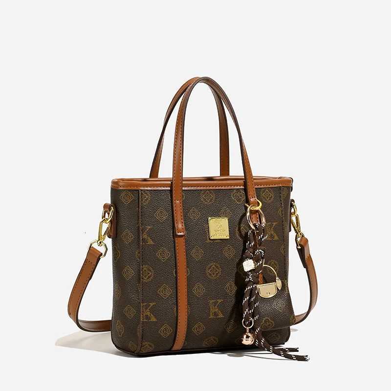 Fashionable Trendy Clutch Bag Mini Casual For Women Solid Color Luxury Designer Paris And SimpleW251106