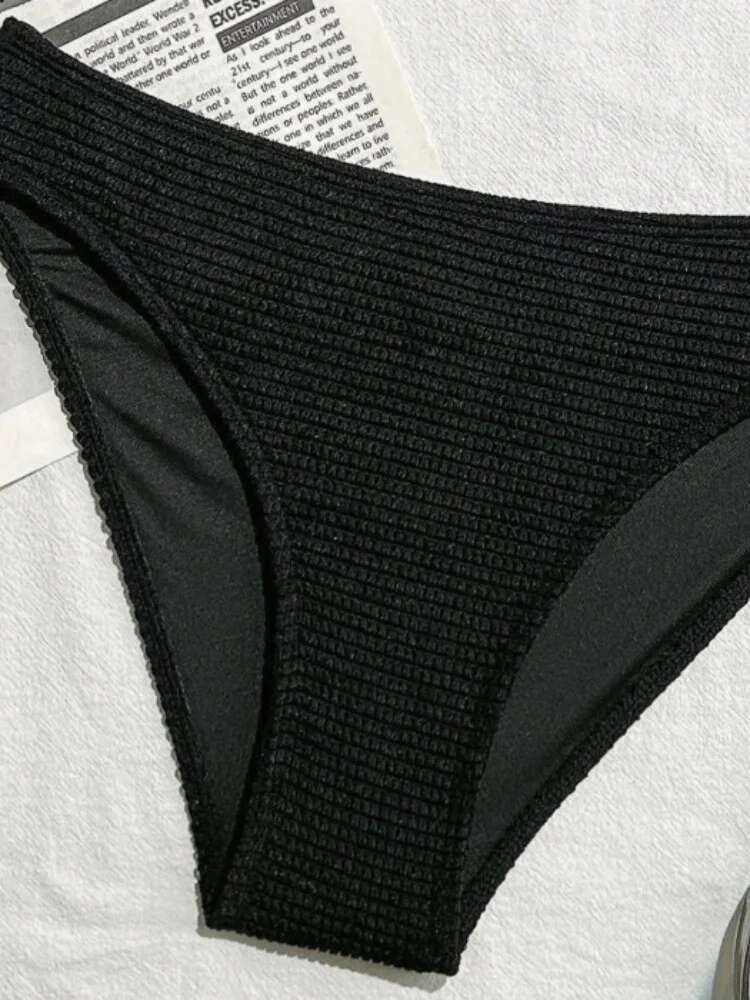 Dongdumaoyi Sexy Bandeau Bikini Women Black Metal V Wire Push Up Micro Swimsuit Brazilian Beach Bathing Suit Thong Swimwear Biquini