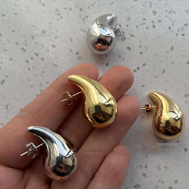 High quality fashion classic charm Stud Earrings Big Waterdrop Stainless Steel For Women Minimalist Simple Waterproof Jewelry Lightweight Valentine�