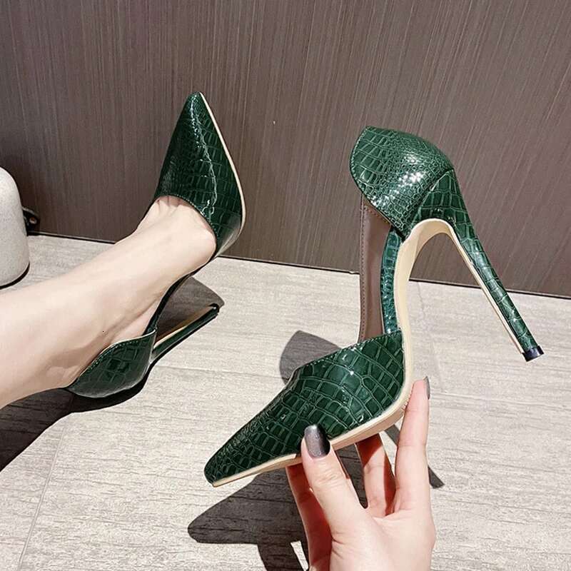 Liyke Green Snake Print Leather Women High Heels Pumps Party Nachtclub Stripper Shoe Sexy Sgback Shallow Pointed Toe Stiletto