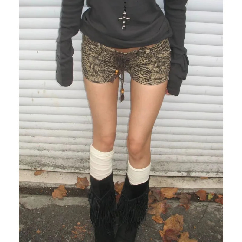 Womens short Leopard summer high waisted jeans Y2K straight through mens streetwear retro A-line wide leg denim shorts 250402