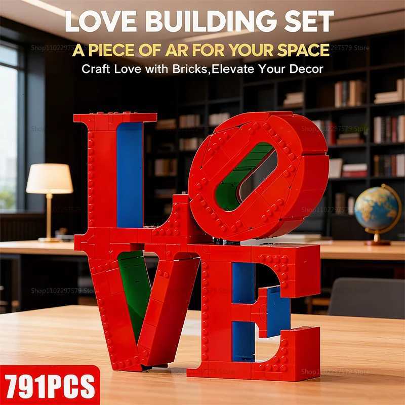 New 791pcs Love Sculpture Building Model Building Block Toys Creative MOC Crafts Home Decorations Gifts For Friends And Family Y251107