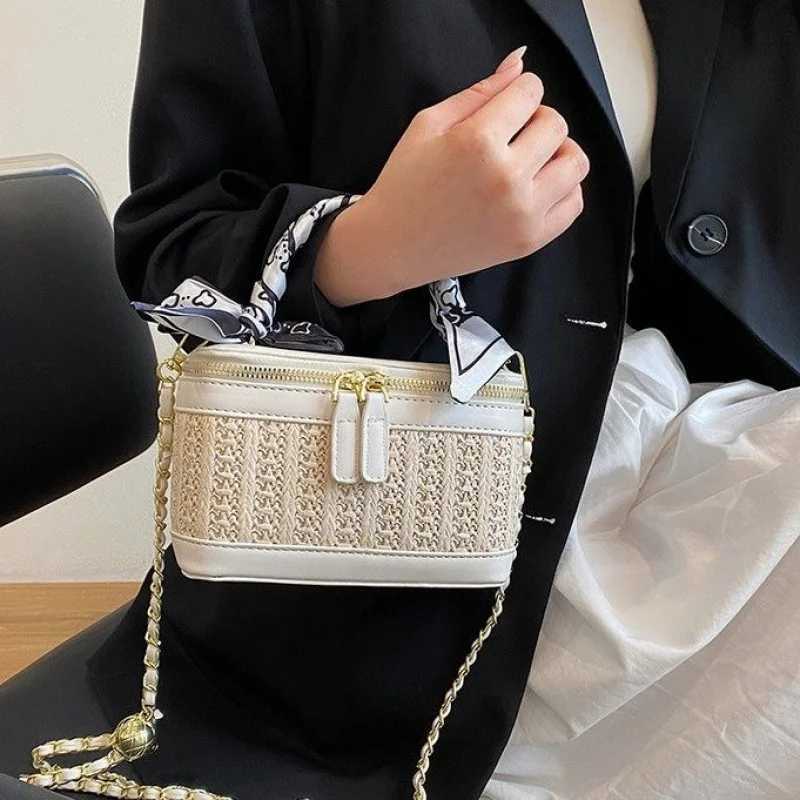 Luxury Brand Inspired Women Shoulder Bag Featuring Signature Details And Generous Size For Everyday EleganceW251106