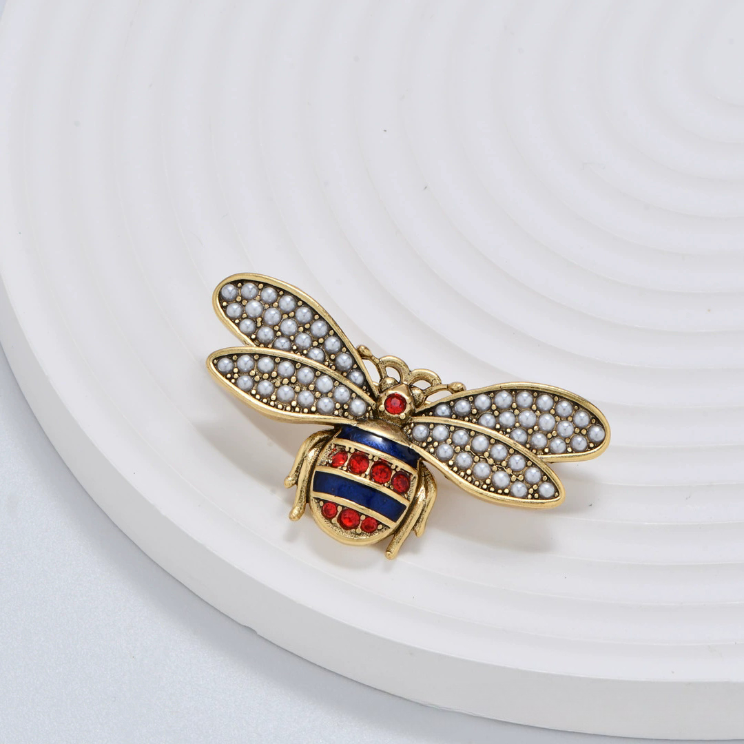 20 Style Mixed Bee Brooch Women Men Designer Brooch Pins Classic Vintage style Brand Brooches Gold Plated Crystal Jewelry Pearl Pin Gift
