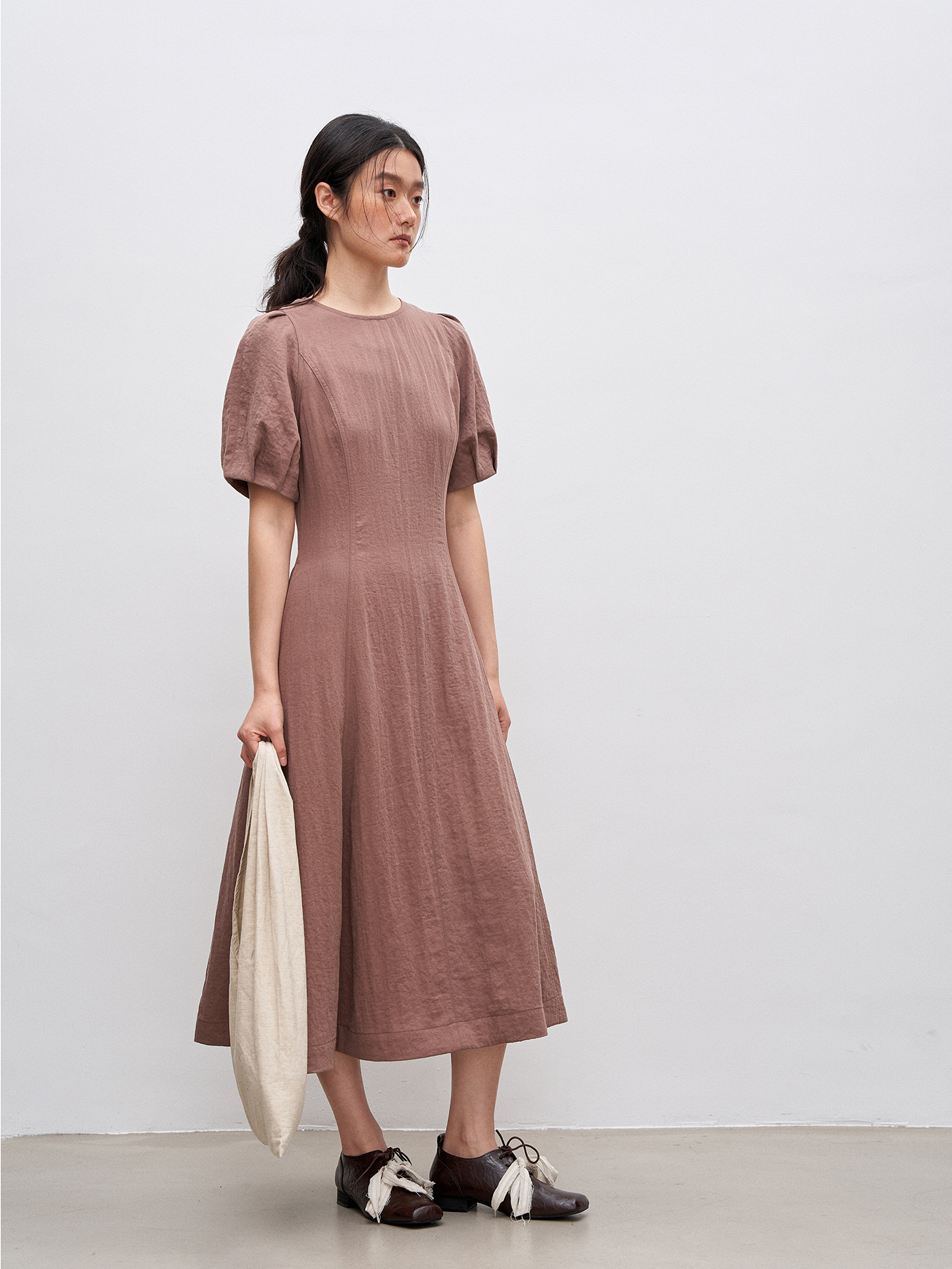 S29 round neck waist French dress women's skirt women's summer texture high-end