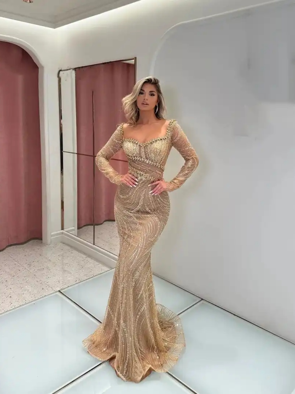 Bling Mermaid Evening Dress Sequins Beaded Crystal Square Neck Prom Gown Illusion Sweep Train Celebrity Dresses Customized