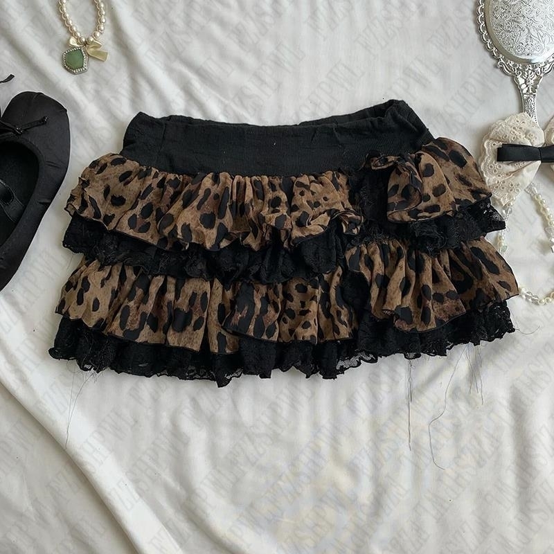 Y2K womens leopard print hiphop graphic retro gothic sprinting punk Harajuku aesthetic mini street clothing emoticon girl 250324