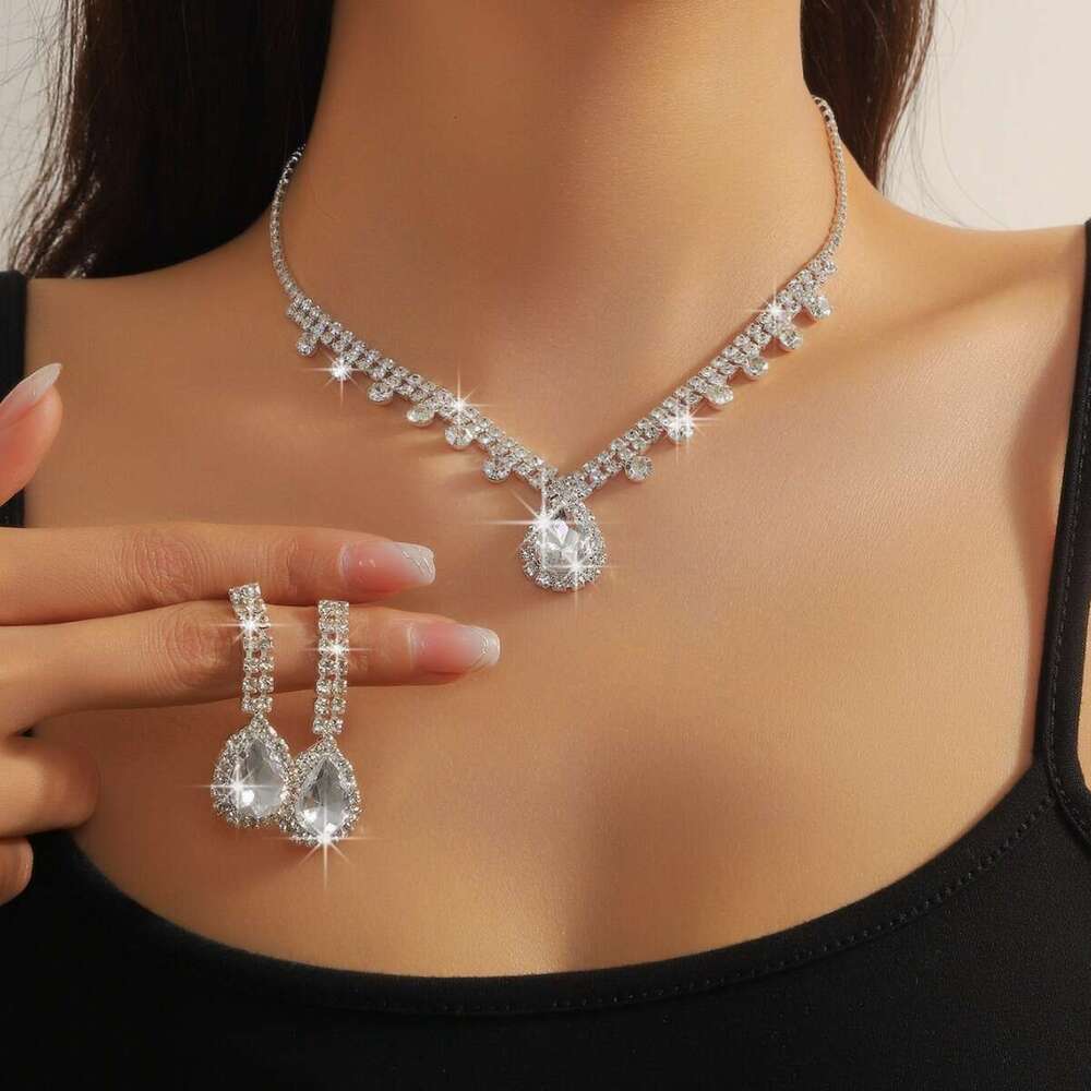 High end water droplet studded collarbone chain, niche hot sparkg tassel full dia necklace two-piece set