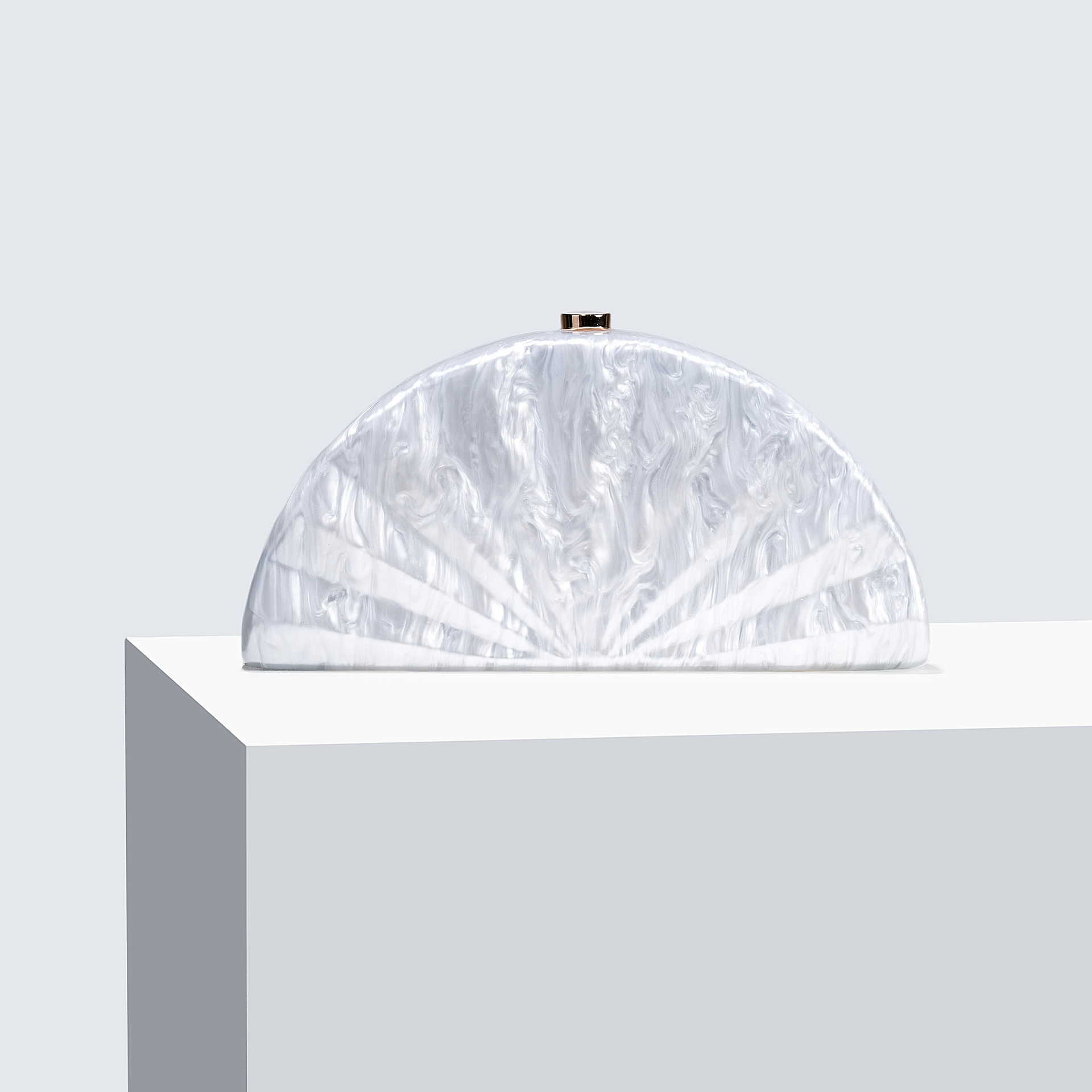 Ladies new diagonal cross bag semi circular fan shaped acrylic bag Fashion wedding banquet handbag