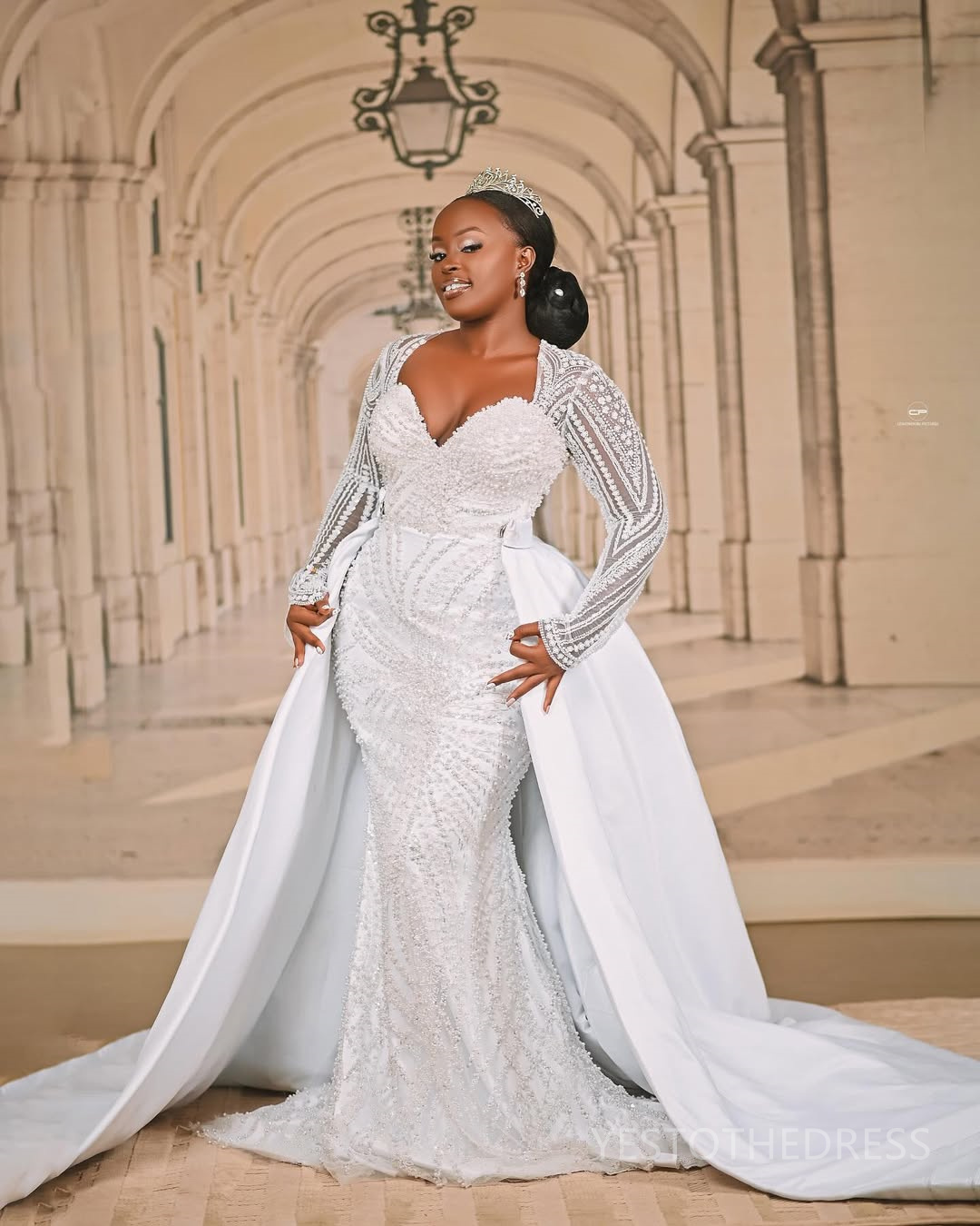 2025 Plus Size Mermaid Wedding Dress For Bride Long Sleeves Detachable Train Sweetheart Long Sleeves Beaded Lace Tiered Tulle Wedding Gowns For Black 