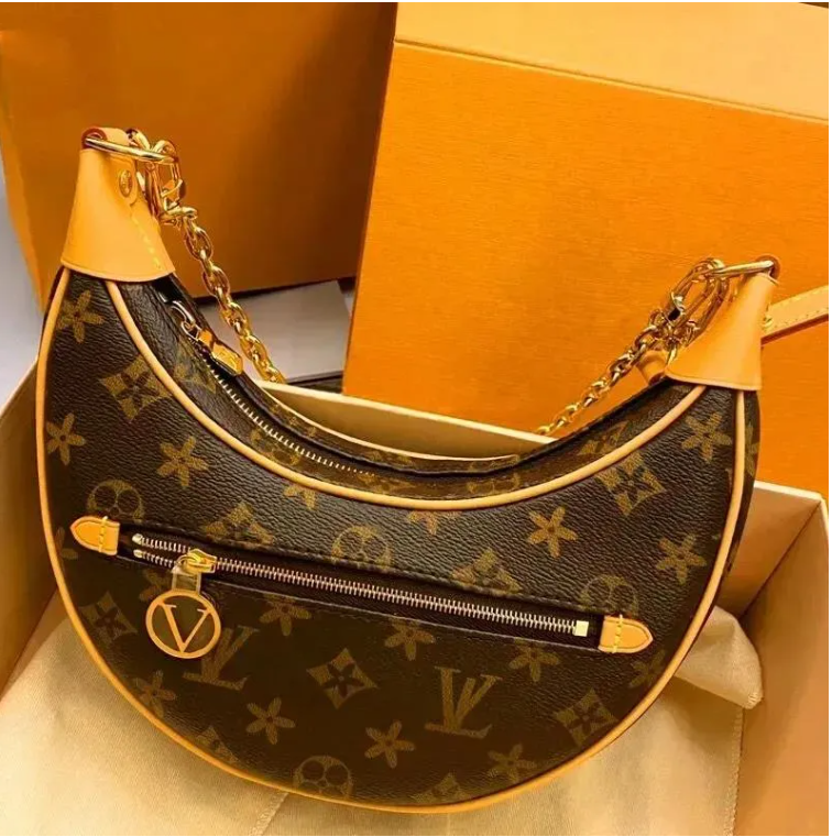 2025 Designer Loop Hobo Shoulder Bag Women Leather Handbag Vintage Crossbody Half-Moon Croissant Bags Sleek Design Satchel Wallet Purses