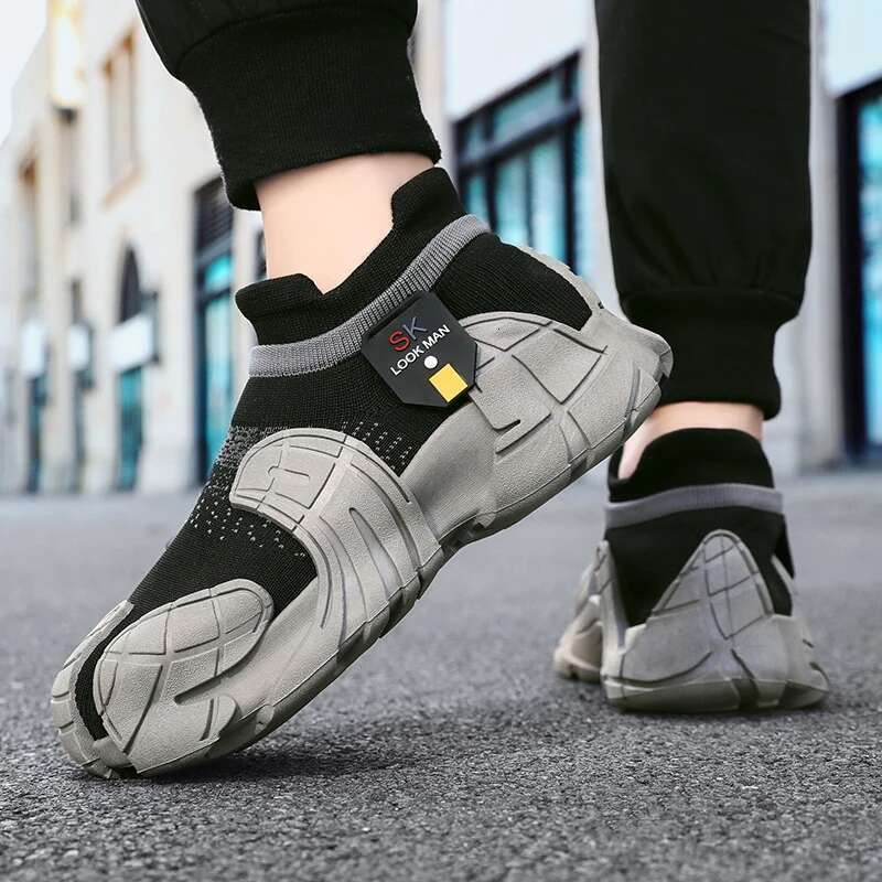 Fashion Sports Lightweight Casual Male Mesh Breathable Comfortable Sneakers Men Platform Non-slip Running Shoes